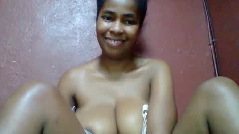 rovaelyah online show from 11.19.25