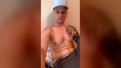 Snapshot of roverone89 chatting on 02.20.26 roverone89 online show from 02.20.26