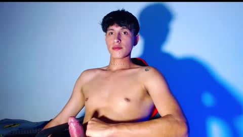 Snapshot of rowanboy23 chatting on 12.05.25 rowanboy23 online show from 12.05.25