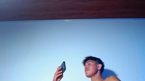 Snapshot of rowanboy23 chatting on 03.21.26 rowanboy23 online show from 03.21.26