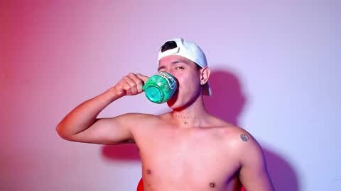 rowanboy23 online show from 05.28.26