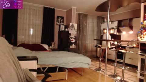 Roxana online show from 12.28.24