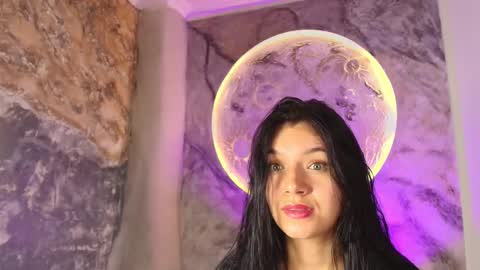 roxanaborns online show from 10.09.25