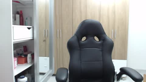 Snapshot of roxanalove7 chatting on 02.07.25 Roxana online show from 02.07.25