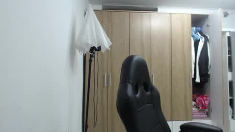 Roxana online show from 01.08.26