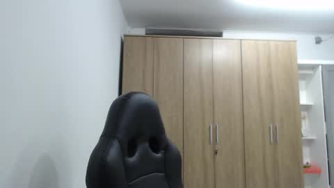 Snapshot of roxanalove7 chatting on 03.21.26 Roxana online show from 03.21.26