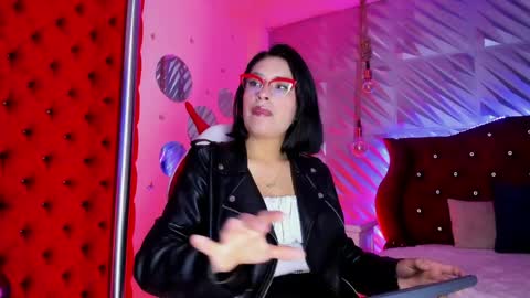 roxanne_han online show from 05.13.26