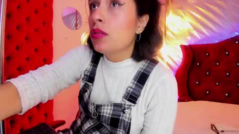 roxanne_han online show from 05.17.26