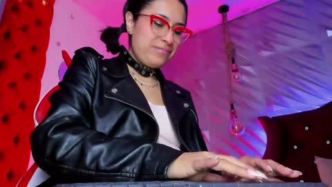 roxanne_han online show from 05.29.26