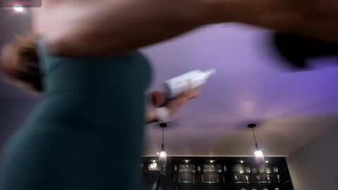 Roxanne Hill  online show from 02.03.26