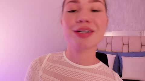 Roxie  online show from 01.21.25