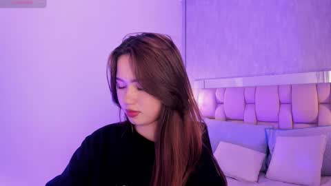 Roxie  online show from 02.15.25