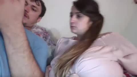 Snapshot of roxiebcali chatting on 09.19.25 Roxybcali online show from 09.19.25