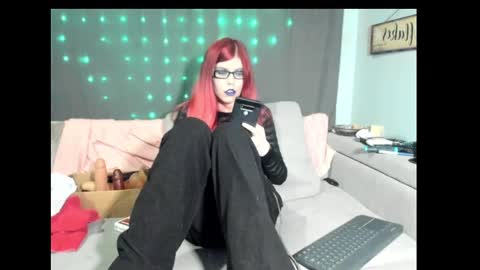 roxihazeleyes online show from 02.14.25