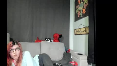 roxihazeleyes online show from 10.03.25