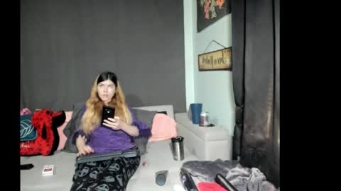 roxihazeleyes online show from 02.08.26