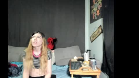 roxihazeleyes online show from 04.09.26