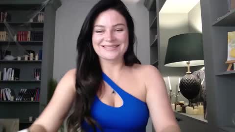 roxxiejet online show from 11.19.25