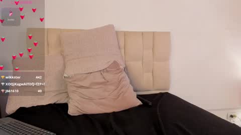 Roxxy online show from 02.27.25