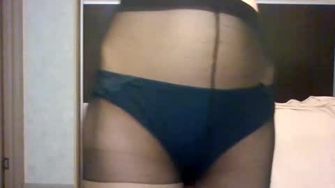 Snapshot of roxxywharton chatting on 02.16.25 Roxxy Wharton online show from 02.16.25