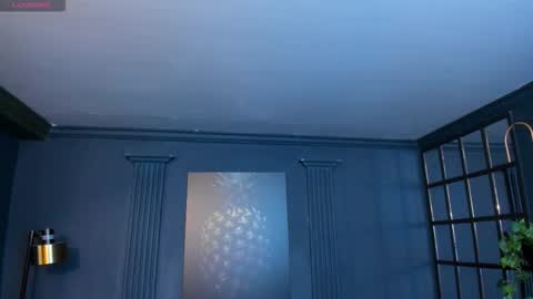 Roxy hell online show from 01.11.26