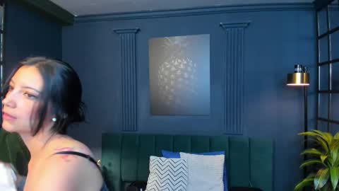 Roxy hell online show from 02.07.26