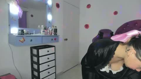 Snapshot of roxy_lu_07 chatting on 02.03.26 Roxy online show from 02.03.26