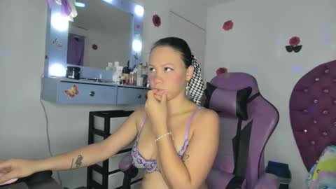 Snapshot of roxy_lu_07 chatting on 05.09.26 Roxy online show from 05.09.26