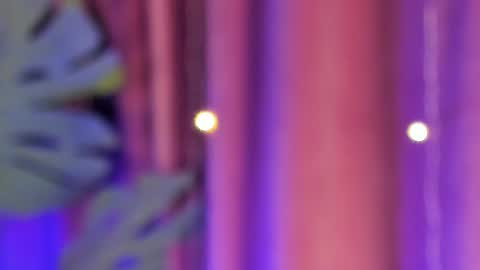 Snapshot of roxy_riot_ chatting on 02.09.25 roxy_riot_ online show from 02.09.25