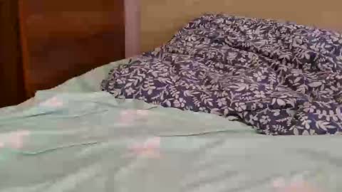 Snapshot of roxy_secrets chatting on 01.28.25 roxy secrets online show from 01.28.25