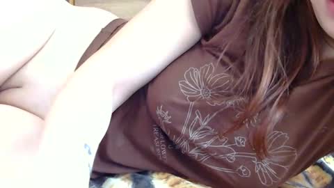 Snapshot of roxy_secrets chatting on 02.01.25 roxy secrets online show from 02.01.25