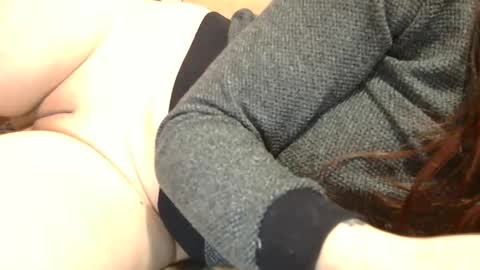 Snapshot of roxy_secrets chatting on 02.01.25 roxy secrets online show from 02.01.25