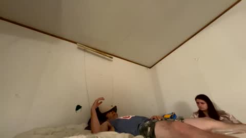 Roxy and Brock online show from 10.02.25