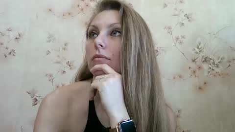 roxyfox18x01 online show from 03.05.26