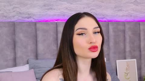 Snapshot of roxylester chatting on 01.31.25 Roxy online show from 01.31.25