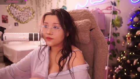 Snapshot of roxysuh chatting on 02.08.26 roxysuh online show from 02.08.26