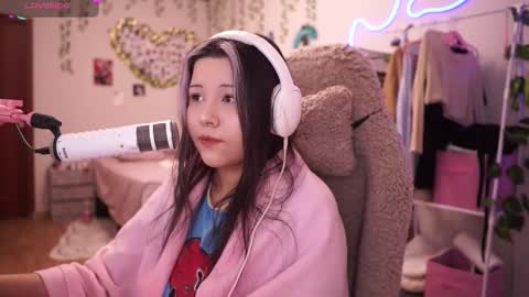 Snapshot of roxysuh chatting on 03.02.26 roxysuh online show from 03.02.26