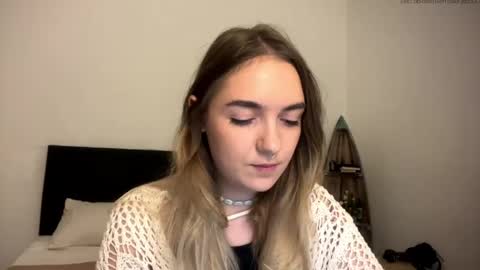 Roxy online show from 04.26.26