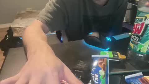 Royalty13m online show from 11.17.25