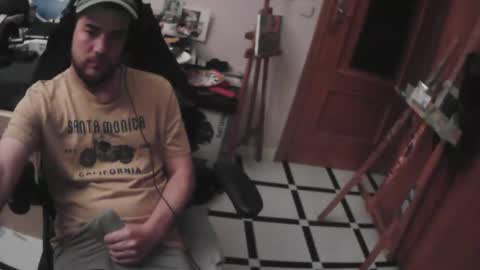 royer04 online show from 10.19.25