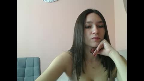 Roza05x online show from 10.20.25