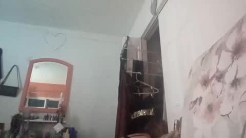 Snapshot of rraineonme chatting on 11.12.25 rraineonme online show from 11.12.25