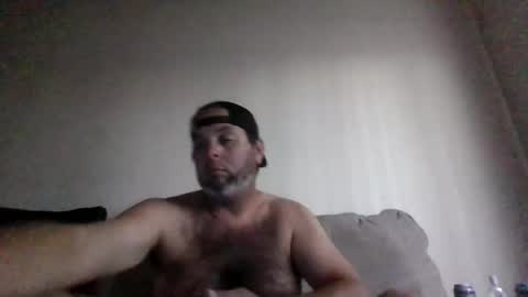 rubbingoneout714 online show from 03.31.26