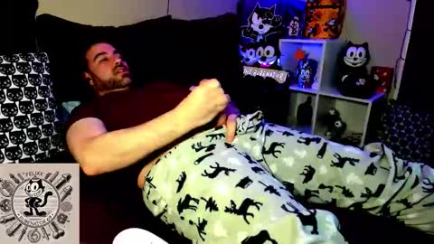 Snapshot of rubenator69 chatting on 11.08.25 Ruben online show from 11.08.25