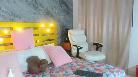 Rubi online show from 02.11.25