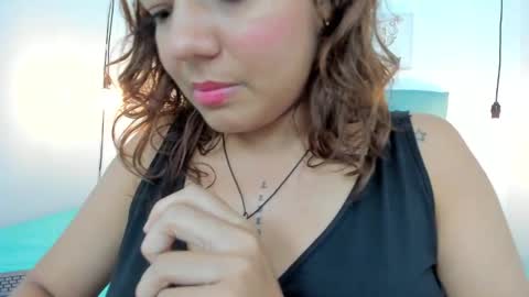 Snapshot of rubiroose chatting on 01.03.25 Rubii online show from 01.03.25