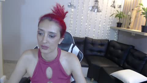 Snapshot of ruby_your_milf chatting on 01.10.25 ruby_your_milf online show from 01.10.25