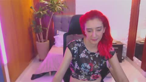 Snapshot of ruby_your_milf chatting on 02.25.25 ruby_your_milf online show from 02.25.25
