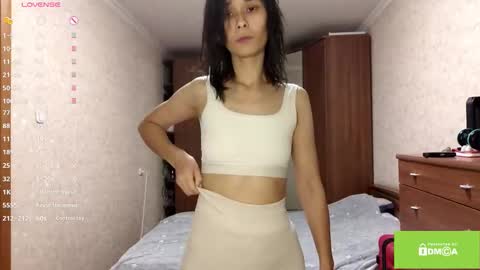 Leslie online show from 10.15.25