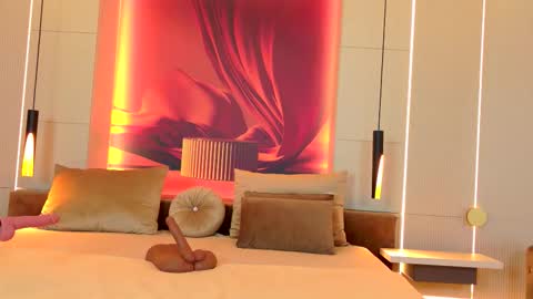 Ruby Luxe online show from 09.11.25